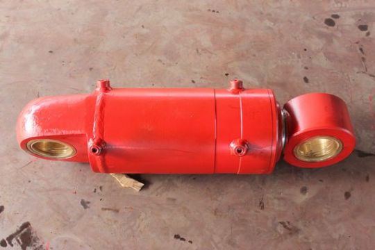 點擊查看詳細信息<br>標題：160后支撐油缸 閱讀次數：2199